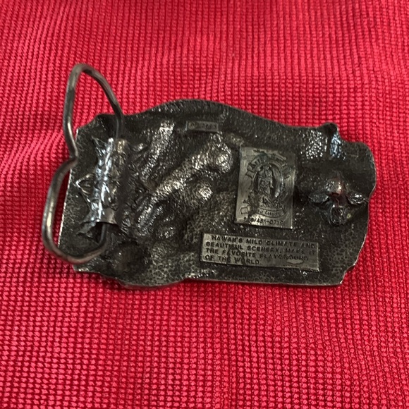 Beautifully detailed Hawaii belt buckle - Picture 3 of 4